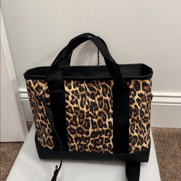 Betsey Johnson Handbags - BETSEY JOHNSON Leopard Print Tote Bag with Heart Accent- NWT